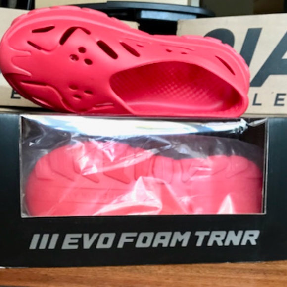 Sia EVO Foams main image 5